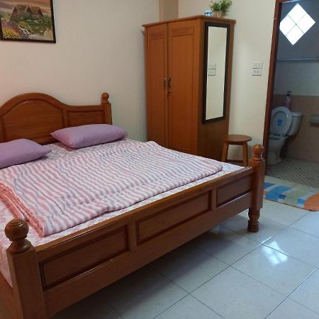Baan Aranya Apartment Chiang Mai Bagian luar foto