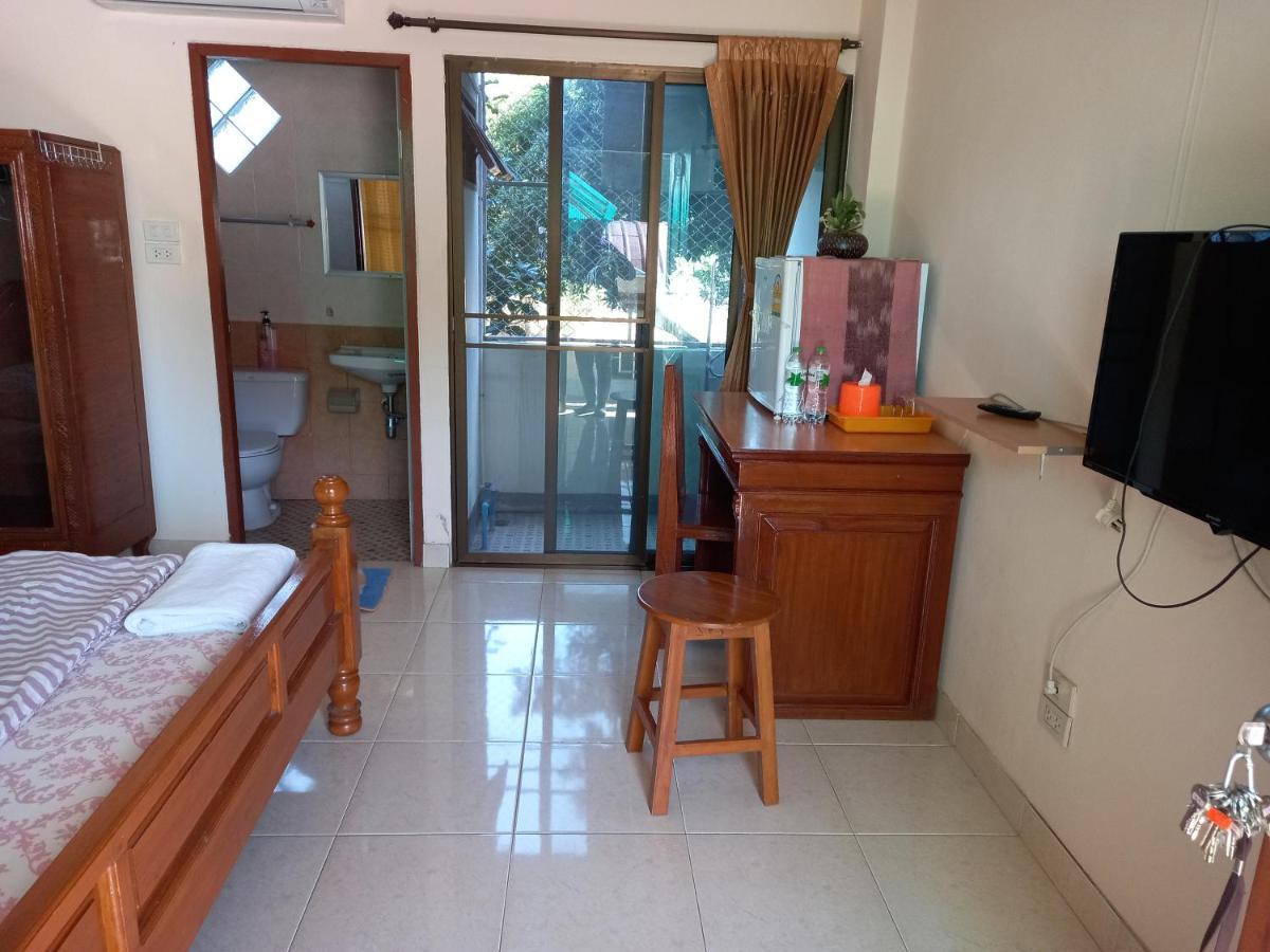 Baan Aranya Apartment Chiang Mai Bagian luar foto
