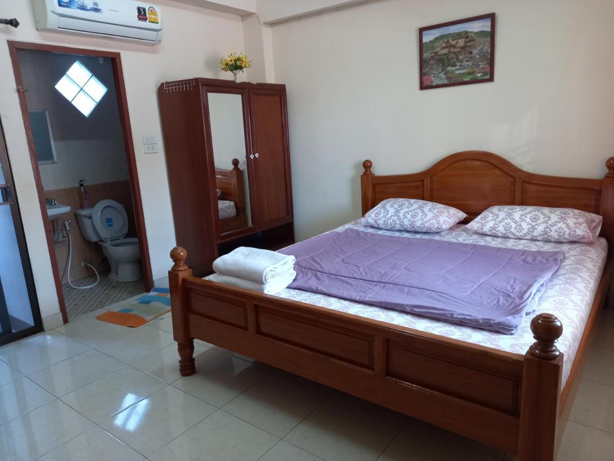 Baan Aranya Apartment Chiang Mai Bagian luar foto