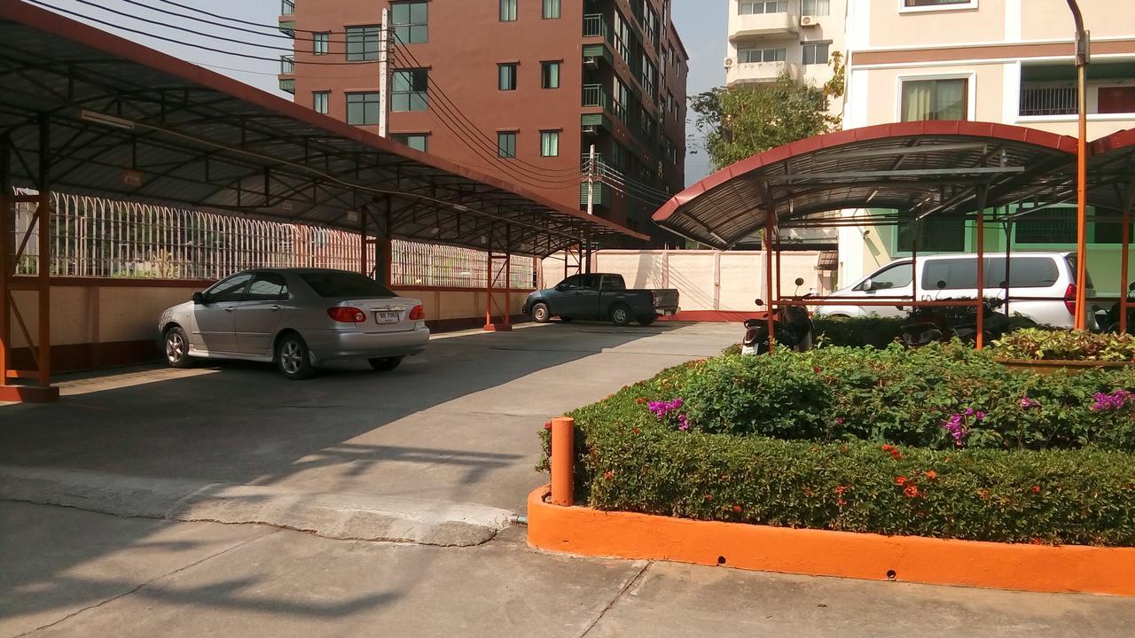 Baan Aranya Apartment Chiang Mai Bagian luar foto