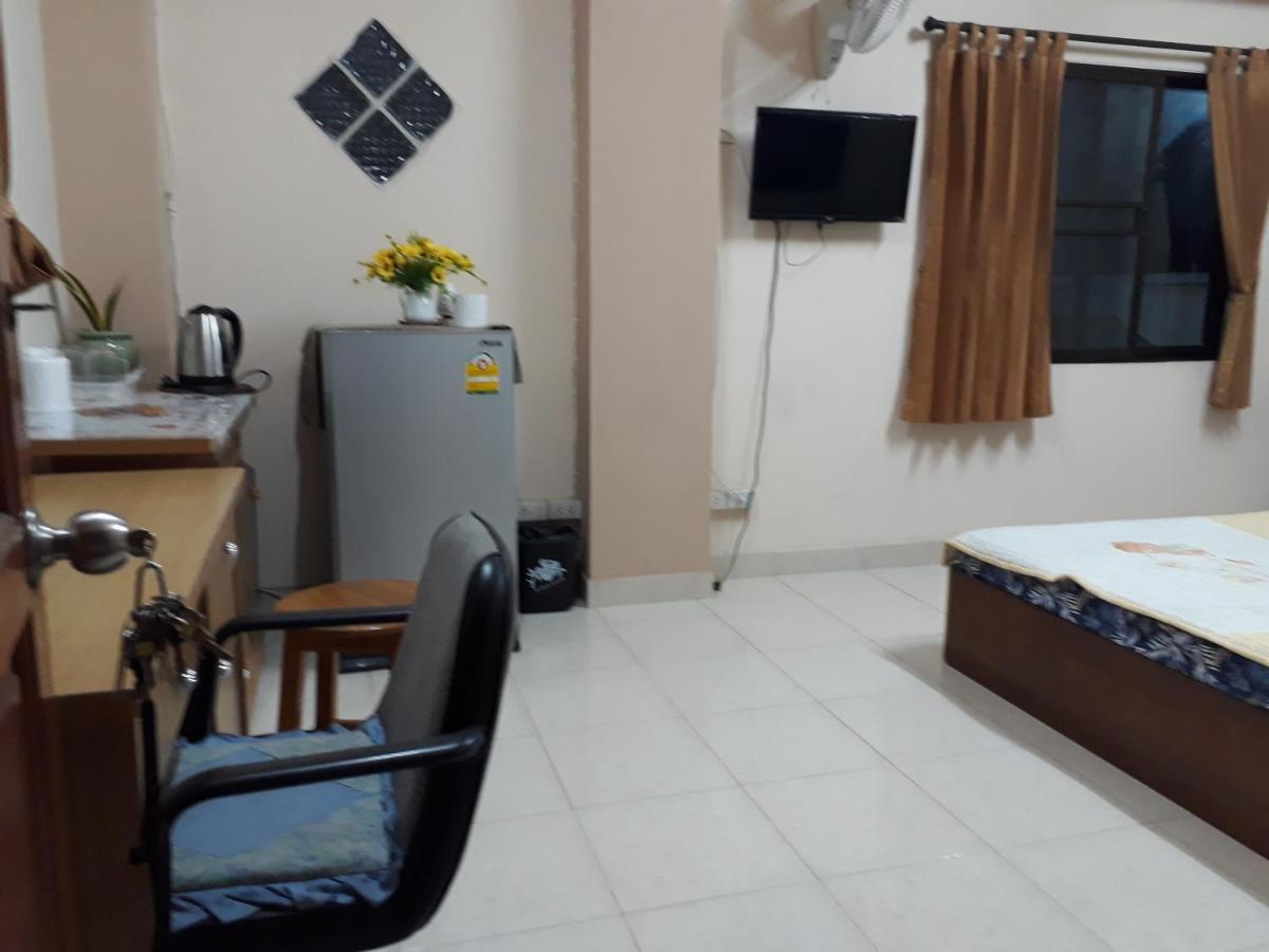 Baan Aranya Apartment Chiang Mai Bagian luar foto