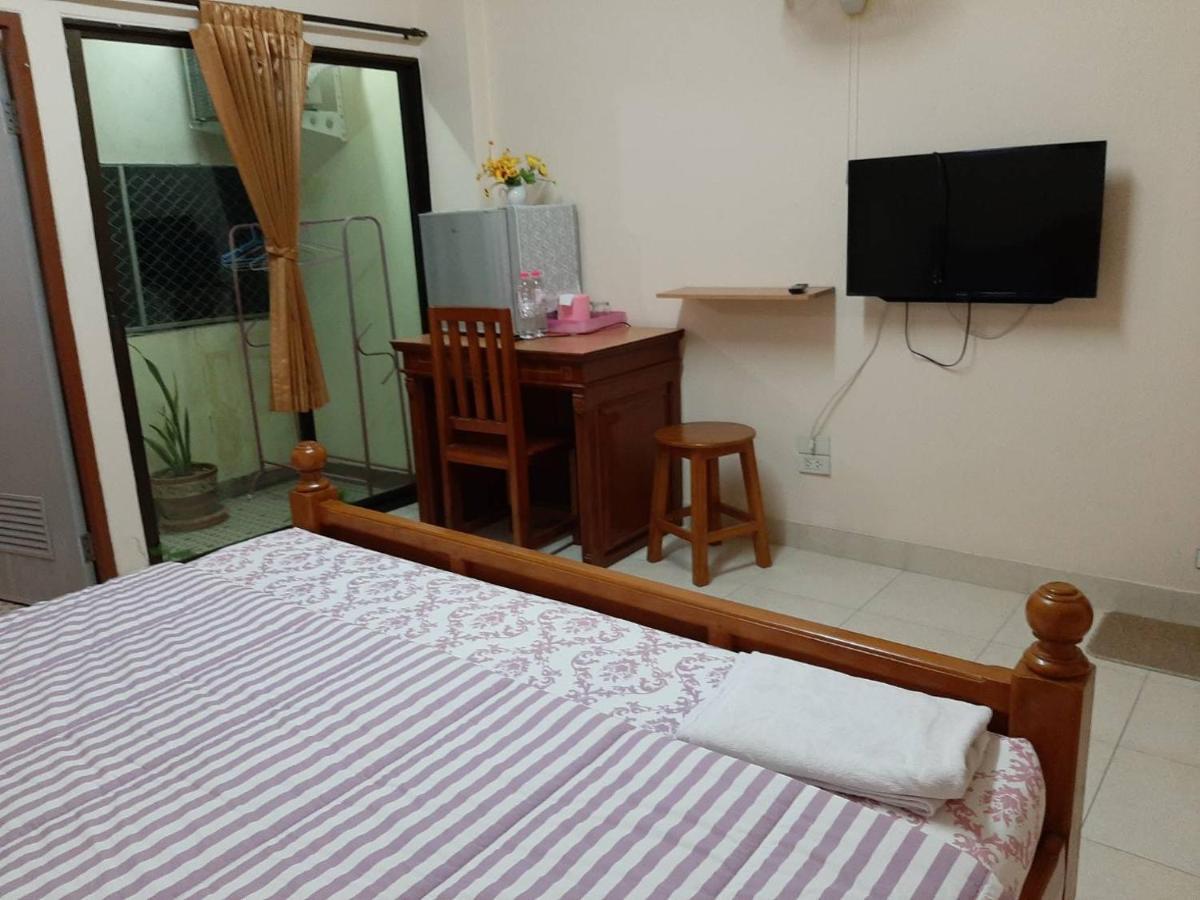 Baan Aranya Apartment Chiang Mai Bagian luar foto